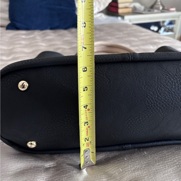 NWT Black Pebbled 3 in 1 Tote Set Crossbody Strap + Coin Wallet + Large Pouch. - Picture 11 of 13